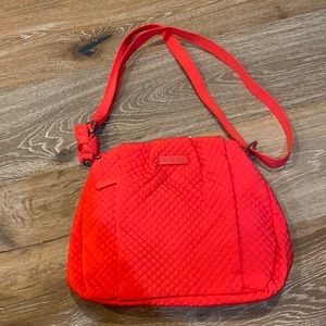 Vera Bradley Hadley crossbody bag (canyon sunset color)